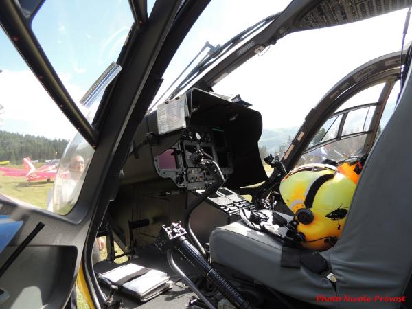 Le meeting aérien de Méribel, vu par Nicole Prévost...