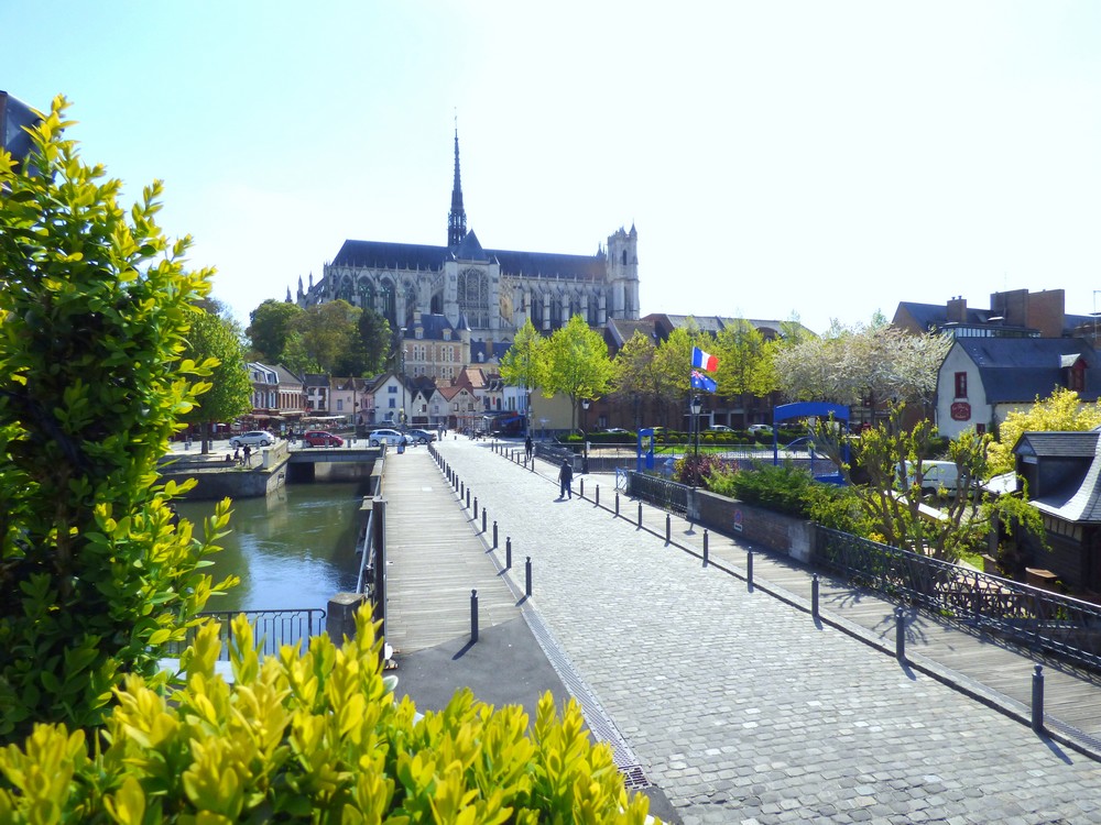 Notre carte postale vue du Nelson Pub