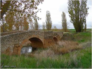 (J30) Calzadilla de los Hermanillos / San Nicolas del Real Camino 4 mai 2012 (2)