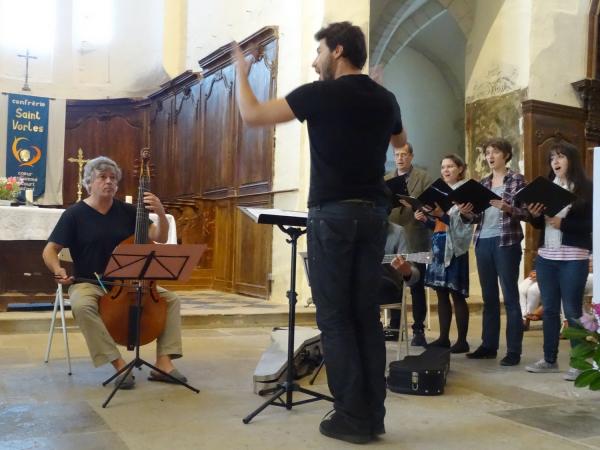 La troisième animation du Concert de l'Hostel Dieu, dans l'église Saint Vorles, a ravi les spectateurs ...