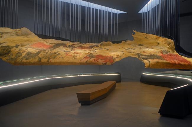 Vacances périgourdines : visite de la grotte de Lascaux (Lascaux IV)