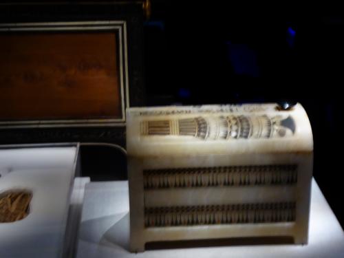 Exposition "les 100 ans de Toutânkhamon"à Paris la Villette 1/4