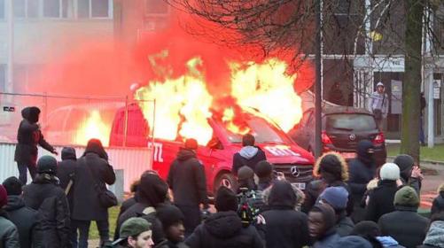 Résultat de recherche d'images pour "Théo et la casse dans les rues"