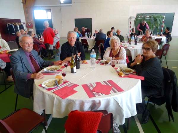 Le repas des Séniors de Châtillon sur Seine 2016, a eu un grand succès....