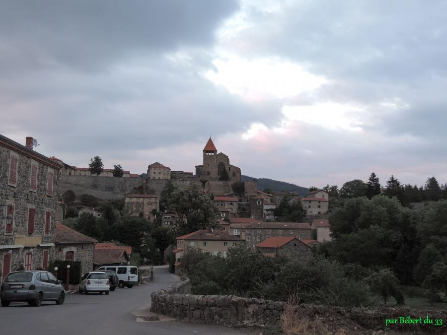 Chanteuges (43) -2 le prieuré