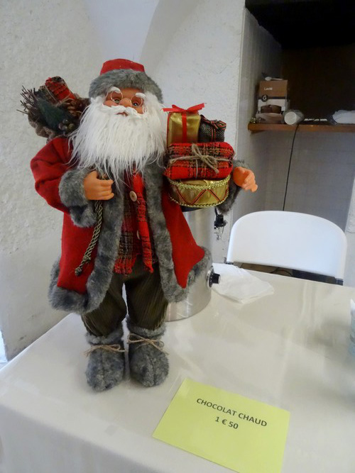 Le marché de Noël 2016 du Zonta-Club Châtillonnais a connu un beau succès...