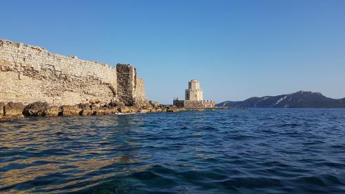 De PYLOS à METHONI