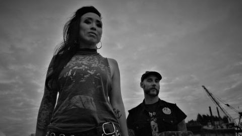 YEAR OF THE COBRA - Les détails du nouvel album Ash And Dust ; "Into The Fray" Clip