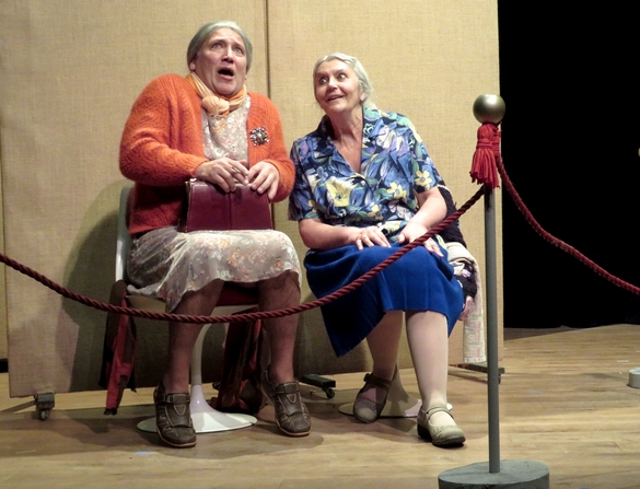 L'Atelier adultes de la Compagnie des Gens a présenté son nouveau spectacle...