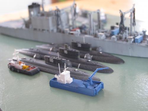 Diving support vessel, suite