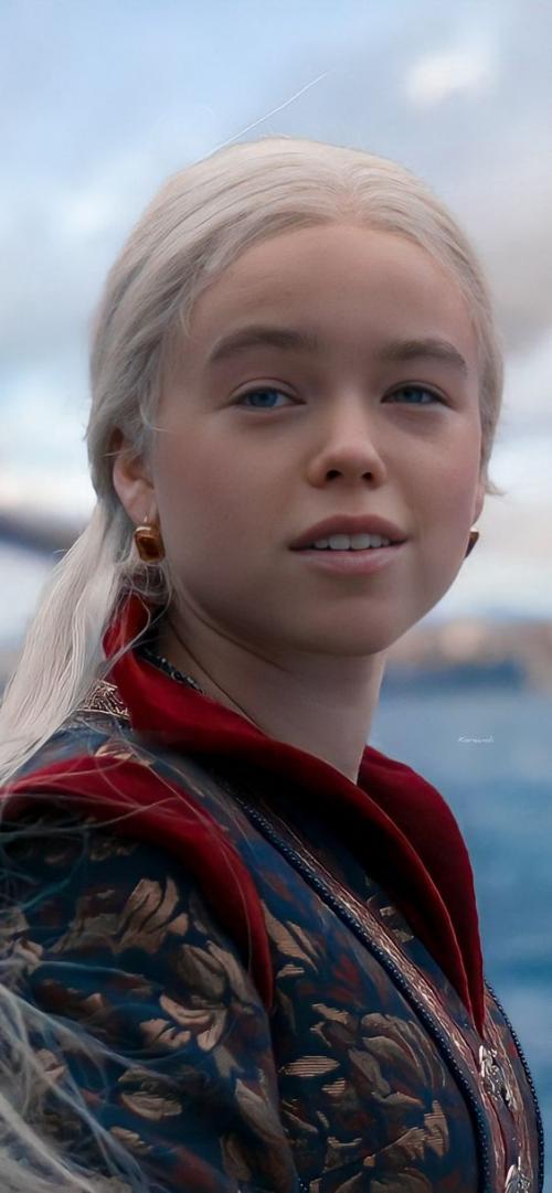 Manteau de voyage de Rhaenyra