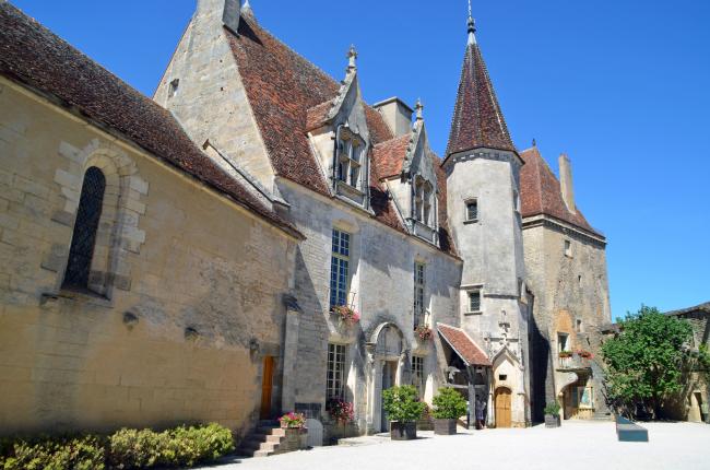 ☻ Escapade en Bourgogne avec Arlette : 3) Le château de Châteauneuf-en-Auxois