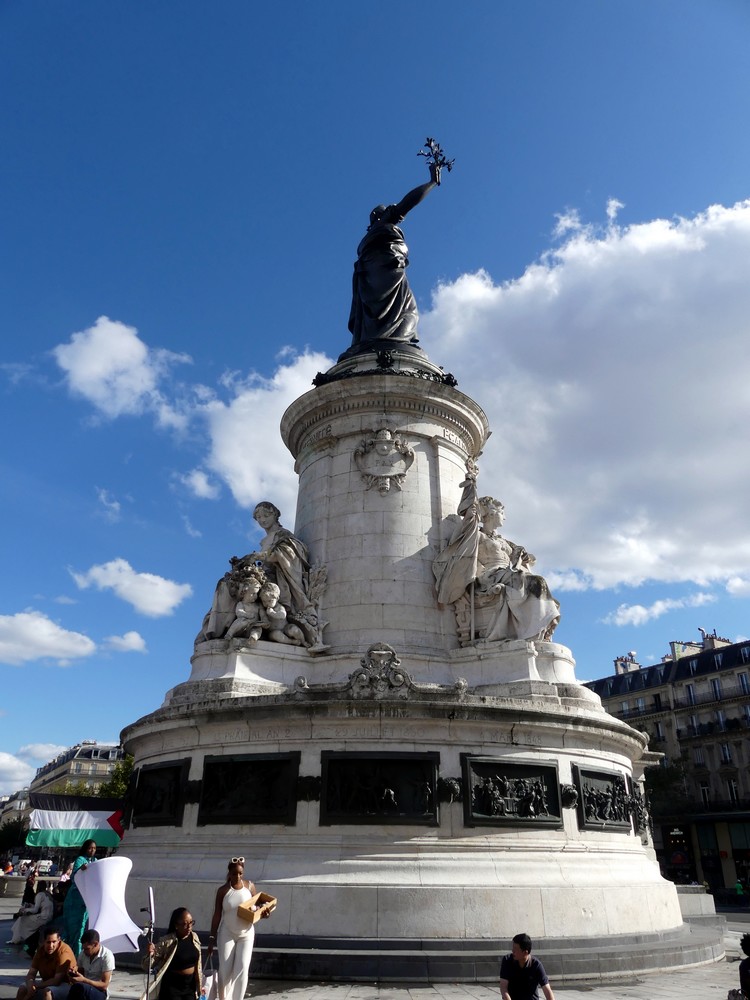 Place de la République