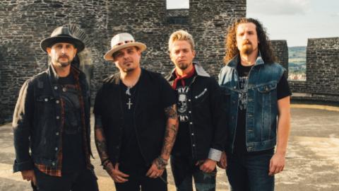 BLACK STONE CHERRY - Les détails du nouvel EP Black To Blues Volume 2 ; "Me And The Devil Blues" Clip
