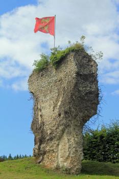 LES REMPARTS DE BLANGY-LE-CHÂTEAU (Calvados)