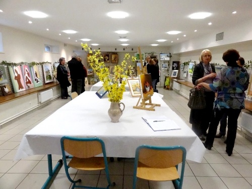 L'exposition des peintres de l'atelier peinture à l'huile de Sainte Colombe sur Seine...