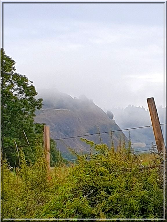 940 -  Visite de Dienne dans le Cantal (15)