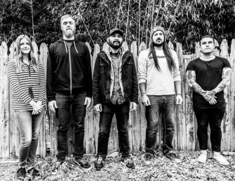 HIROE - Les détails du premier album Wrought ; "Black Mountain" Clip