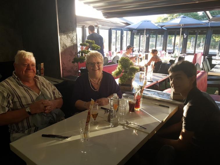 MARSEILLE - Mamiekéké et sa sortie en famille . 