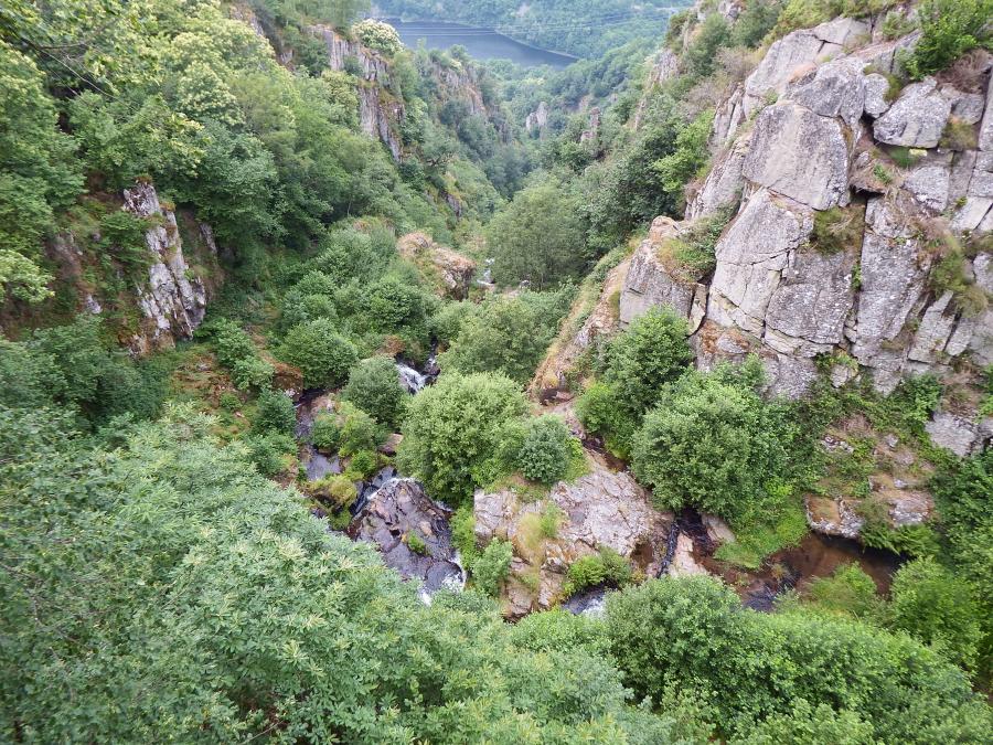 Montrézic et la cascade du saut du chien 