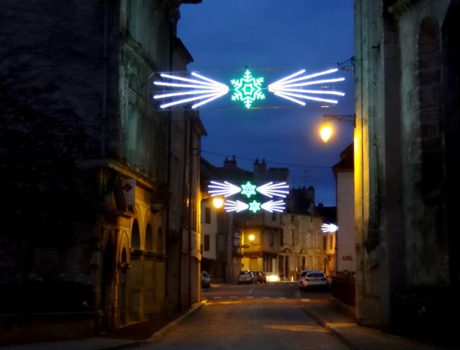  L'heure bleue, c'est le moment de la journée où les illuminations sont les plus belles....