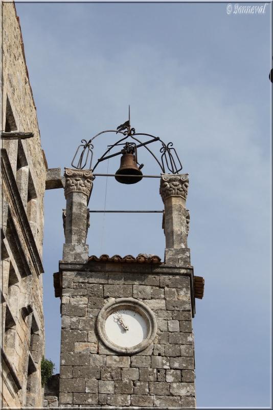 Campanile Tour de l'Horloge Lacoste Vaucluse
