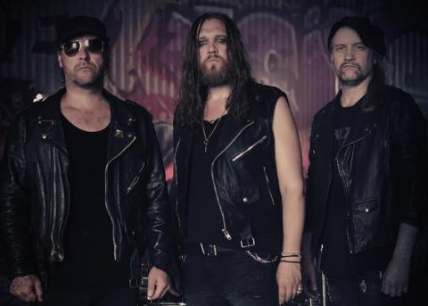 KNIGHTS OF THE REALM - "Heavy Metal" Clip