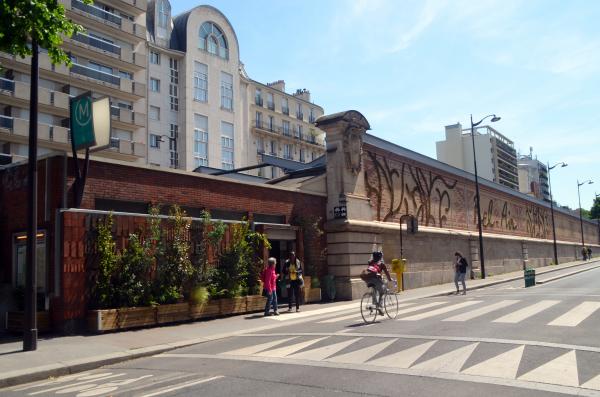 Visite du quartier Picpus avec Générations 13