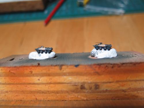 En images : la peinture des véhicules au 1/700