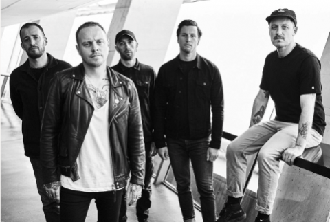 ARCHITECTS - Les détails du nouvel album The Classic Symptoms Of A Broken Spirit ; "Tear Gas" Clip
