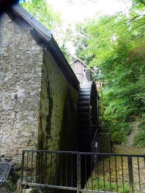 Chanaz  (Savoie)