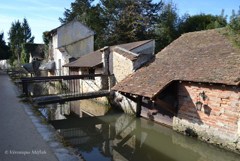 Ville de Chevreuse : La promenade des Petits Ponts ou "La rivière aux tanneurs"