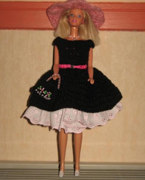 Défilé de vos créations / stylistes 2015 : la petite robe noire (1)