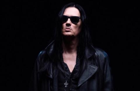 JYRKI 69 - Les détails de son premier album solo American Vampire ; Clip "American Vampire"