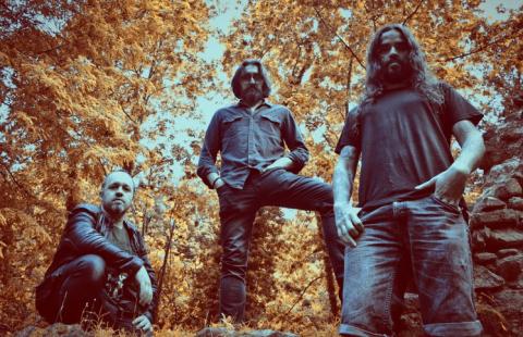 BLACK LOTUS - Détails et extrait du nouvel album Sons Of Saturn