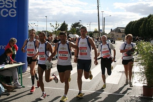 ahotu_e36818f044d5698aaf28.jpg