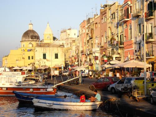5- PROCIDA la très belle !!!