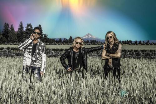 REVOLUTION SAINTS_Band