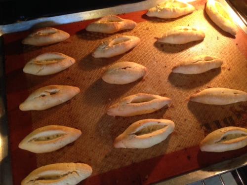 Recette des navettes marseillaises.