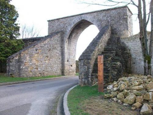 Bourg-le-Roi ( Sarthe )