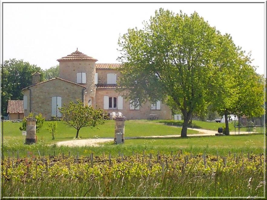 913 - Suite16 : -Notre Chemin vers St Jacques de Compostelle à travers ses anecdotes-