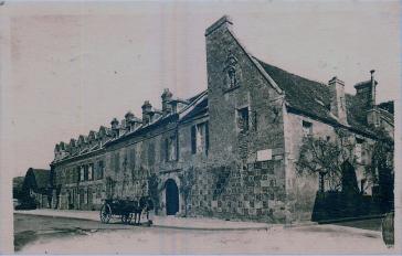 LES REMPARTS DE DIVES-SUR-MER