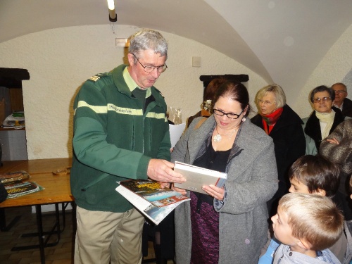 "Artistes en herbe, à vos outils !" un concours lancé par l'Association Châtillon-Scènes...