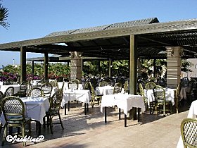 salle à manger en terrassemarq