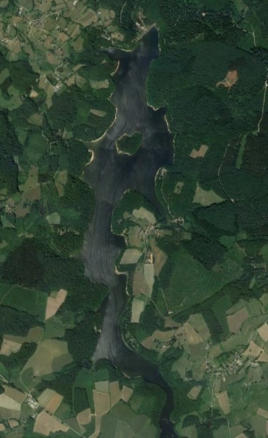 Le lac de Chaumeçon