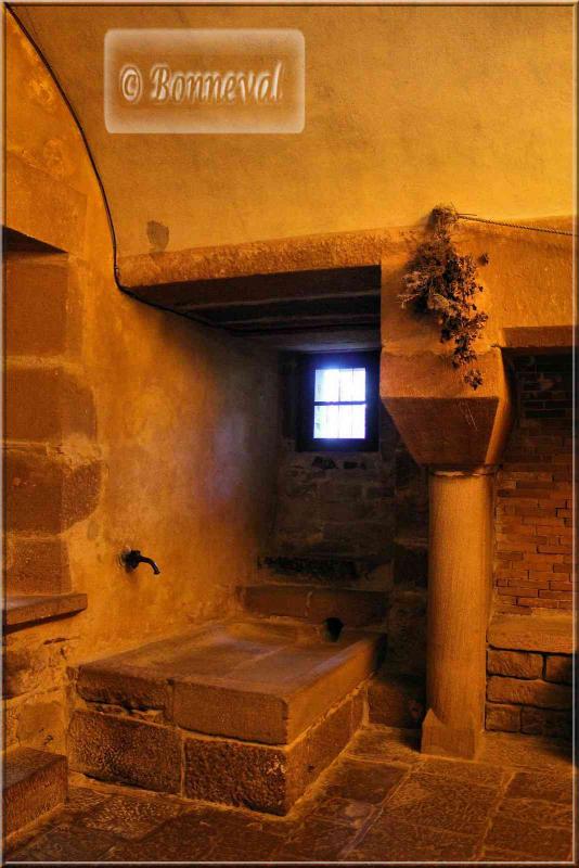 Haut Koenigsbourg les Cuisines l'évier 