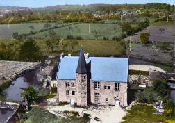 LES REMPARTS DE JOUE-DU-BOIS (Orne)