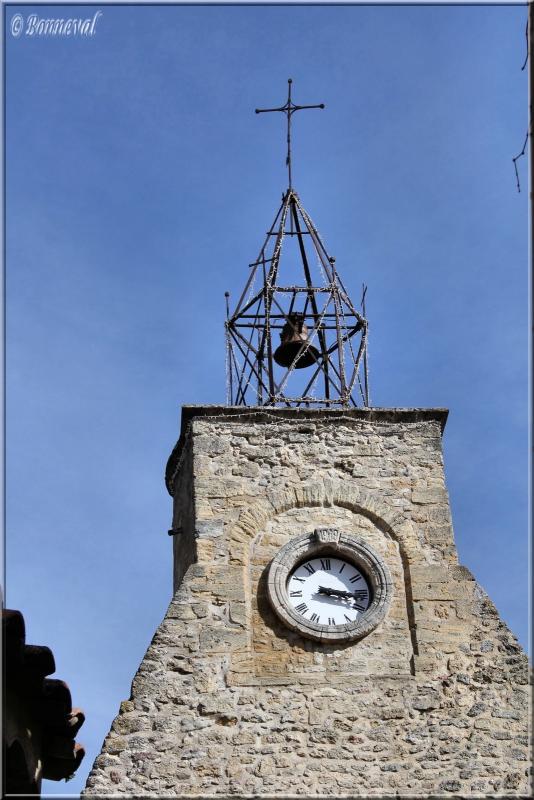 Campanile sur la Tour de l'Horloge Ansouis Vaucluse