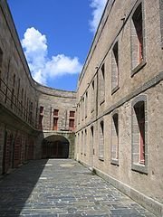 180px-Chateau du Taureau 23