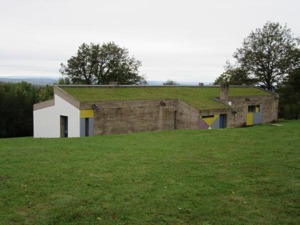 La chapelle  Notre-Dame-du-Haut à Ronchamp, œuvre de Le Corbusier